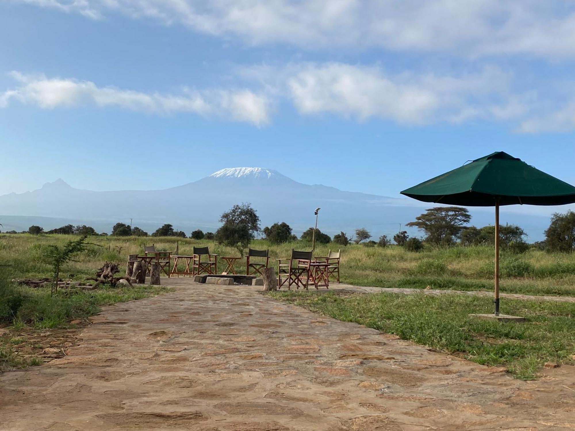 Amboseli Discovery Camp Exterior foto